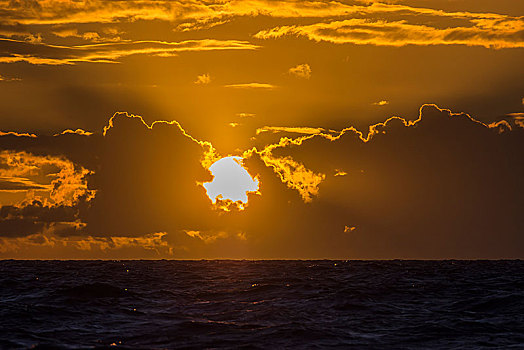 太阳,后面,乌云,上方,波罗的海,日落,德国,欧洲