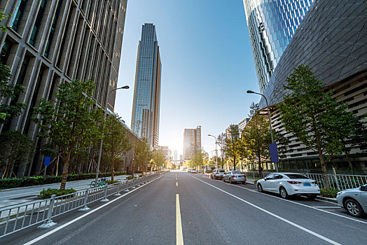 宁波东部新城现代办公楼和广场街道