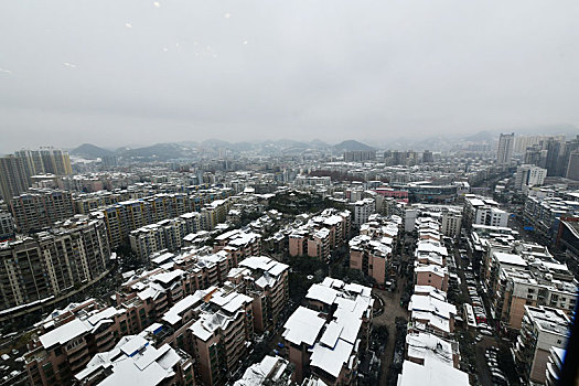贵州遵义城区雪景