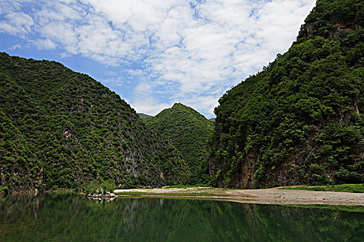 河南卢氏县双龙湾