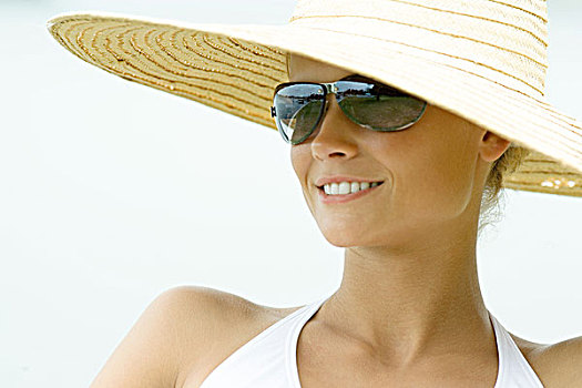 美女,戴着,太阳帽,墨镜,微笑