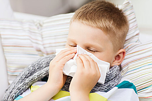 孩子,医药健康,概念,疾病,男孩,感冒,擤鼻涕,在家