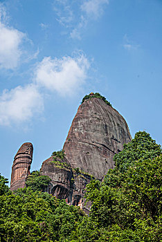 广东韶关丹霞山阳元山景区阳元石