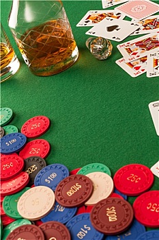 赌桌,纸牌筹码