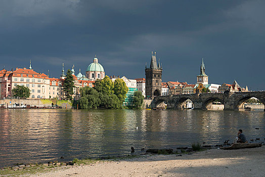 伏尔塔瓦河,查理大桥,布拉格,捷克共和国,欧洲