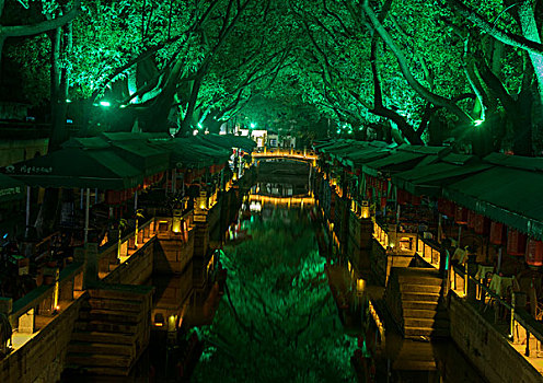 江南水乡同里夜景