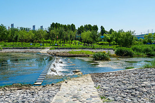 北京市门头沟区永定河门城湖公园