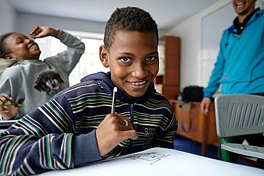 男孩,11岁,微笑,头像,绘画,交际,别墅,波哥大,哥伦比亚,南美
