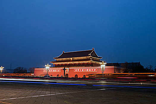 北京地标建筑天安门前夜景