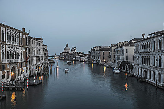 运河,黄昏,行礼,教堂,远景,威尼斯,威尼托,意大利