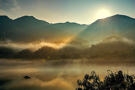 小东江日出