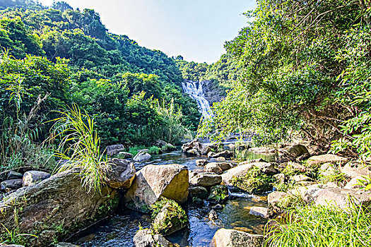 深圳马峦山瀑布