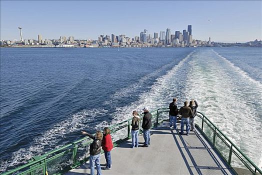 游客,渡轮,西雅图,班布里奇岛,背影,天际线,华盛顿,美国