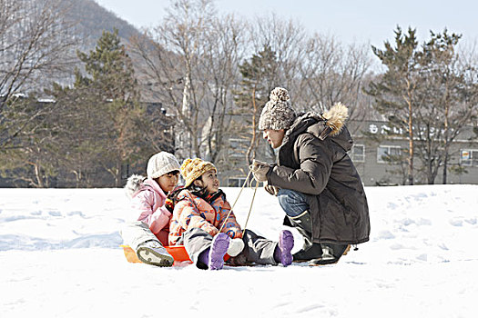 父亲,孩子,雪橇运动