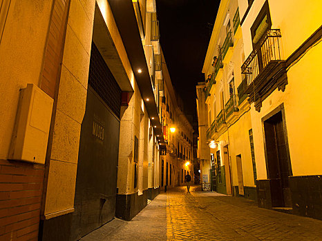 西班牙塞维利亚街道夜色