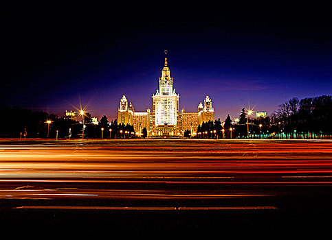 莫斯科大学主楼夜景