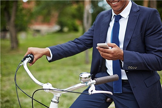 男人,手机,自行车