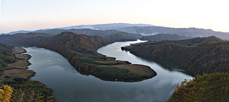 河湾