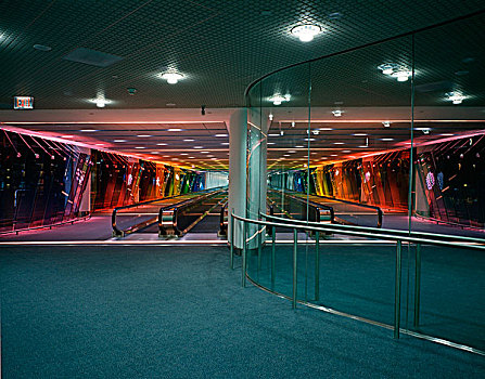 移动梯道,迈阿密,国际机场