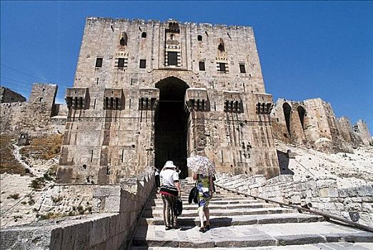 阿勒颇,城堡,城堡遗迹,文化遗产,入口,游客,叙利亚,中东,东方,亚洲