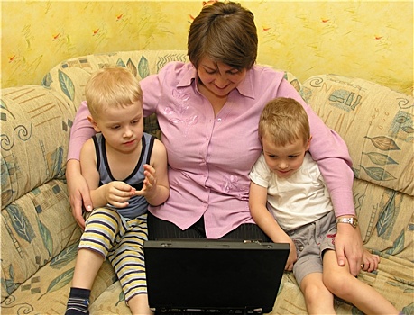 母亲,孩子,笔记本电脑