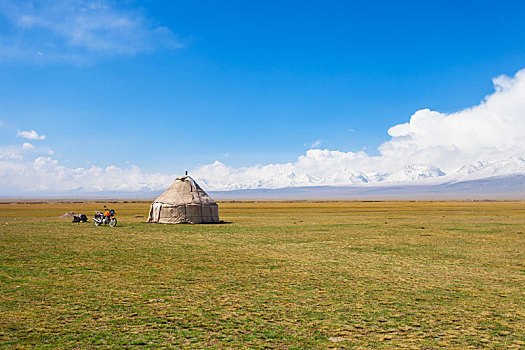 新疆美景与公路