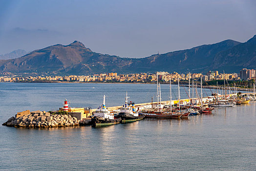 意大利西西里岛巴勒莫港,palermo