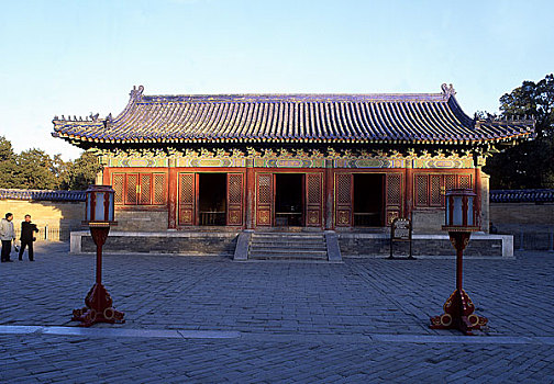 北京天坛皇穹宇内的东配殿