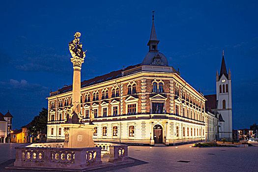 圣三一柱,高中,大广场,巴拉顿湖,匈牙利