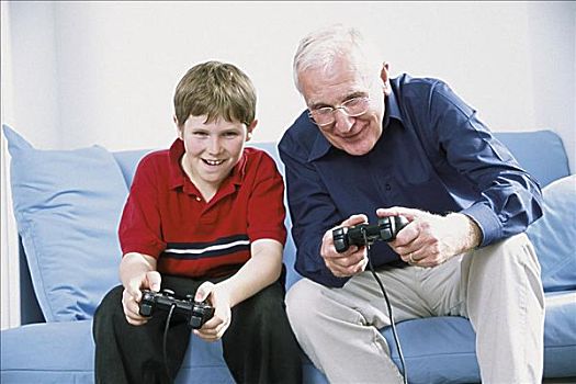 爷爷,孙子,玩,电脑游戏