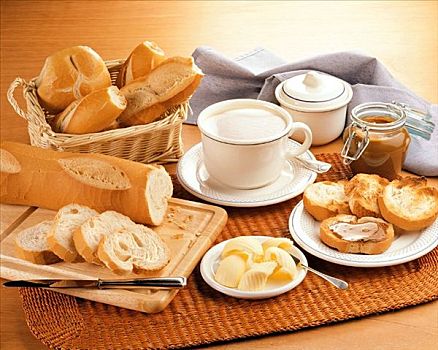 早餐,法棍面包,黄油,蜂蜜,咖啡