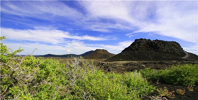 火山囗,月亮