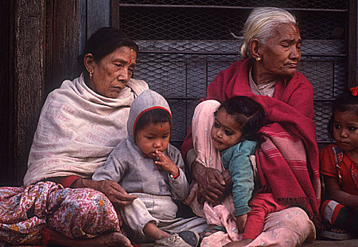 尼泊尔,祖母,孙辈,巴克塔普尔