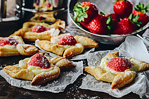 蓬松饼,甜点,草莓