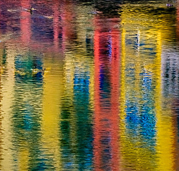 反射,彩色,建筑,翁亚尔河,赫罗纳,加泰罗尼亚,西班牙