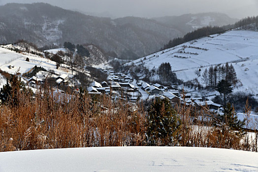 冬季吉林雪村-松岭美景如画