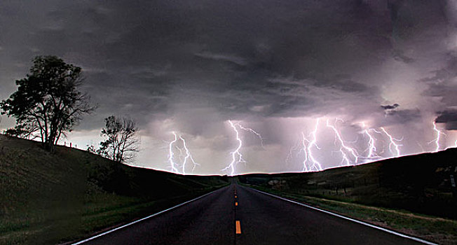 图像,闪电,结束,乡村道路,莱克星顿,内布拉斯加州,美国