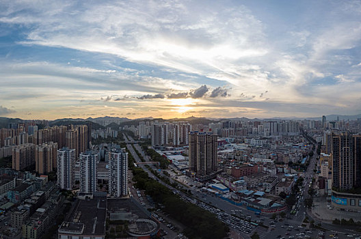 傍晚时分的广东惠州河南岸城市建筑航拍风光