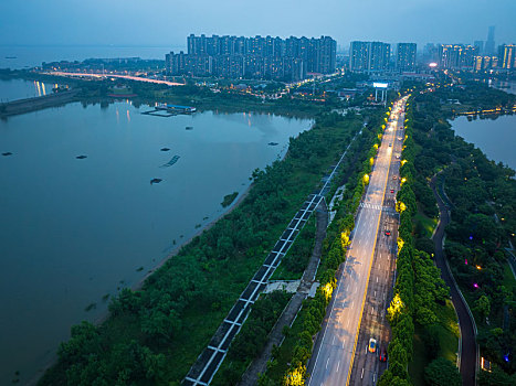 湖南岳阳洞庭湖夜景