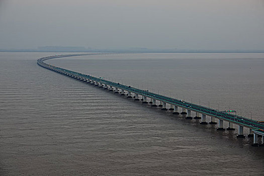 杭州湾大桥,桥梁