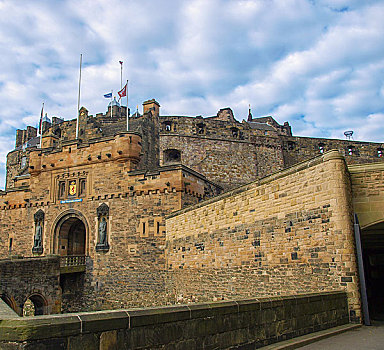 爱丁堡城堡,英国