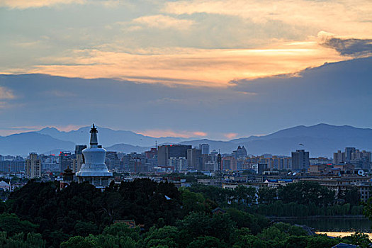 北海,白塔