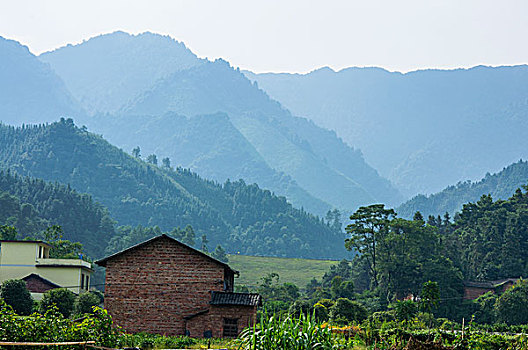 桂林山景秋色