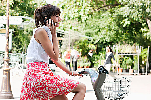 女人,骑自行车,交谈,手机,巴黎,法兰西岛,法国
