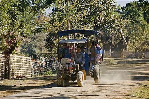 缅甸,拖拉机,拖车,途中