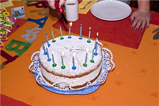 生日蛋糕,桌子