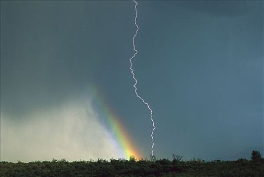 闪电,彩虹,圣塔丽塔山,亚利桑那