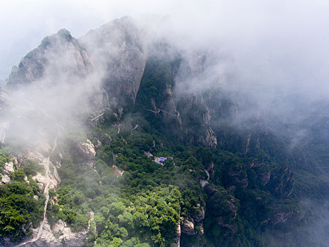 航拍河南洛阳栾川老君山