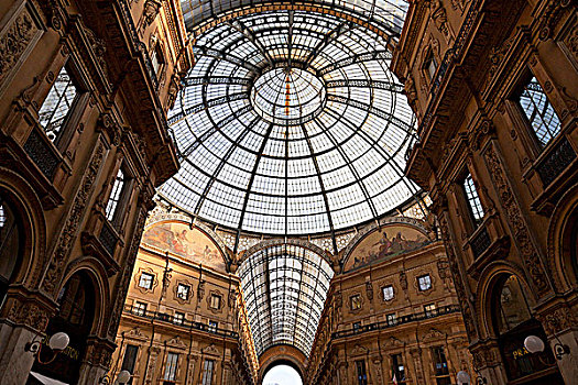 意大利米兰维多利亚二世拱廊,galleria,vittorio,emanuele,ii