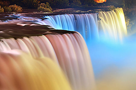 尼亚加拉瀑布,彩色
